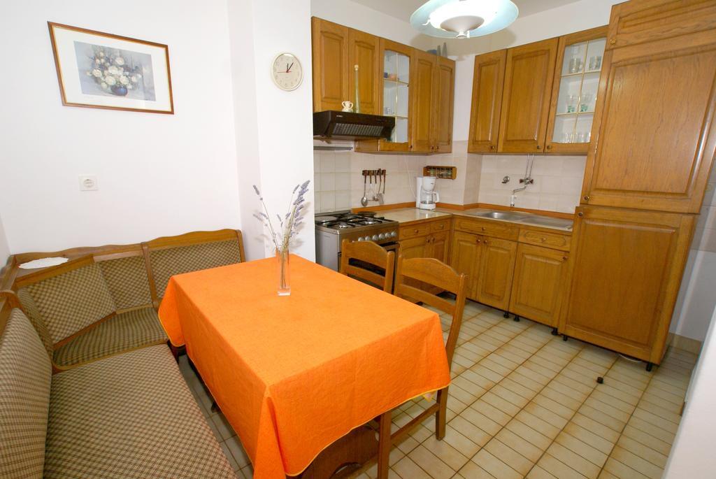 Apartment Ana 1 Malinska Zimmer foto